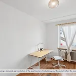 Charming In * Ζυρίχη